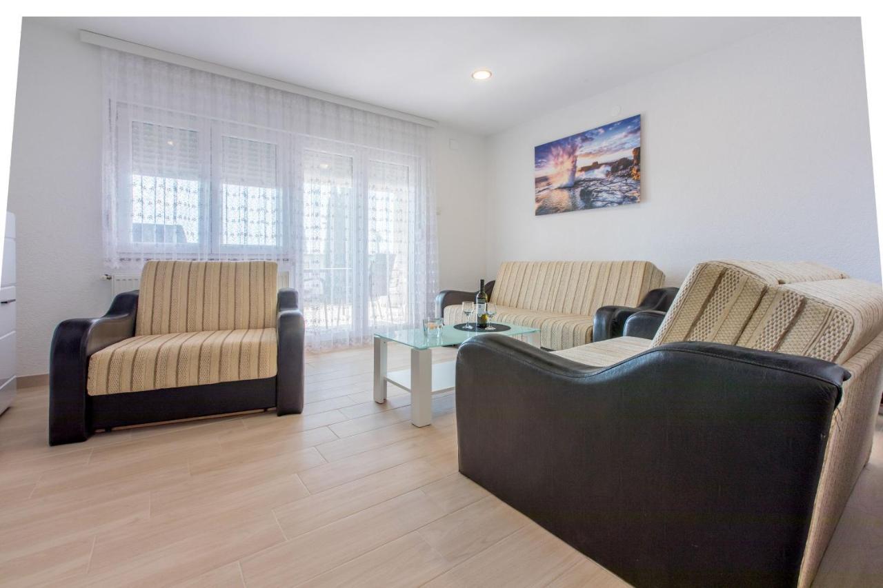 Apartments Cvetkovic Crikvenica Dış mekan fotoğraf